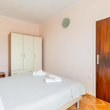 Apartment With A Parking Space Brsec, Opatija - 7796 Martina